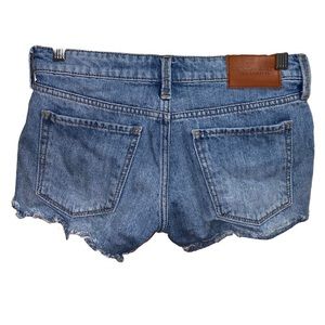 Lucky Brand Jean Shorts The Cut Off Distressed Size 0/25 (P)